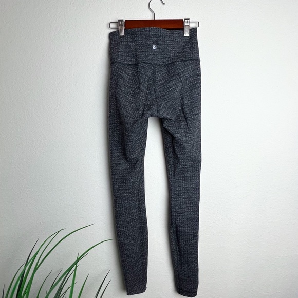 Grey/Gray Lululemon Leggings, Size 2, Thicker Material - Picture 3 of 10